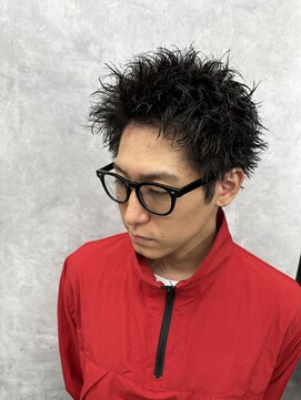 クロム トウキョウ ザ バーバーアルト 神保町店(CHROM TOKYO the Barber ALT) スパイキーショート