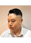 クラシックフェードでキメるビジネススタイル/刈り上げ/黒髪