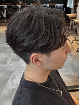 シーフ 千葉(Cyf) 外国人風へア/フェザーパーマ/フェザーショート/千葉駅/cyf千葉