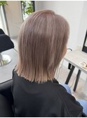 白髪ぼかしブリーチありダブルカラーミルクティーグレージュ