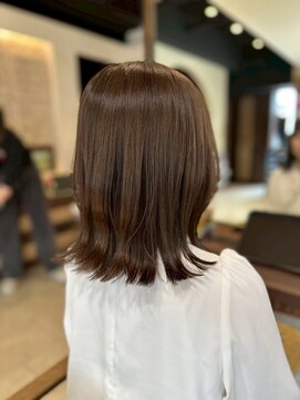 ヘアリゾート粋 ティガ 池袋店(tiga) くびれレイヤーボブ/透明感カラー/髪質改善