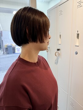 リプルバイメグ(Ripple by mEg) 暑い夏にスッキリ切りっぱなしミニボブ・ナチュラルブラウン