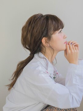 オジコ(ojiko) ☆月曜営業☆【ojiko.】大人可愛いゆるふわポニーアレンジ