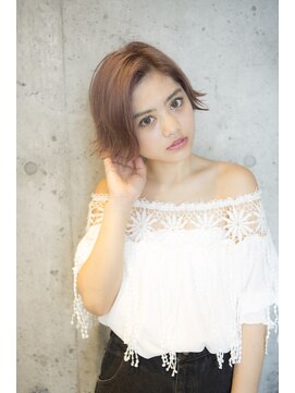 サロンドミルク 原宿(salon de MiLK) 【salon de MiLK 原宿】ハニーヘア×外ハネショート