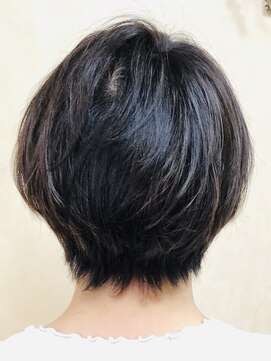 ヘアーメイク ウープス(hair make Oops!) 丸みショート
