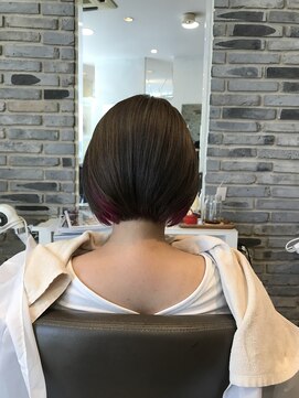 エトワ(ETOWA) ラベンダーピンクのインナーカラー。