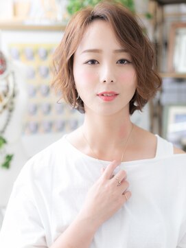 カバーヘア ブリス 戸田公園西口店(COVER HAIR bliss) *bliss戸田公園*広がらないゆるカール＊小顔前下がりボブa