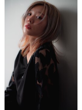 ヘアメイク エイト キリシマ(hair make No.8 kirishima) スソグラデーション×クビレミディ・ @no8_doc_shinichi