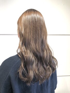 ルー(loup) アッシュベージュ/アッシュグレージュ/透明感カラー/福岡/天神