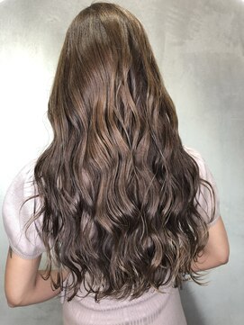 ルッソ チアロ(Lusso chiaro) グレーベージュ/艶髪◎30代40代50代