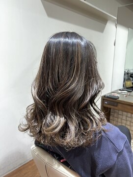 ブラフ(B.R.AP.h) ハイライトグラデーション