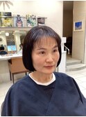 ワンレングスボブスタイル　ダークブラウン