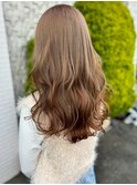 ブリーチ ハイトーン ミルクティーベージュ ツヤ髪 20代 巻き髪