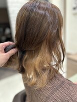 アッシュ 戸田公園店(Ash)&nbsp;柔らかミルクティーベージュのインナーカラー