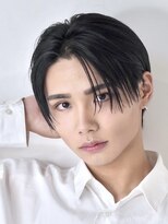 ゴート(GOATO)&nbsp;ナチュラルセンターパート 黒髪 鹿児島メンズ