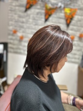 バグース 平塚(BAGUS) レイヤーカット/ミディアムレイヤー/透明感カラー