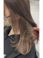 ヴィヒタ 川越 本川越(VIHTA.)&nbsp;ブリーチダブルカラーイヤリングカラーミルクティーベージュ川越