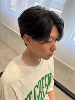 ラヴィス(LAVIS)&nbsp;リバースセンターパート/ニュアンスパーマ/ダウンバング/飯田