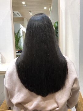 キュウ トゴシコウエン(CUE TOGOSHI-KOEN) 艶感MAXストレート