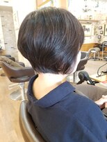 ルークス 中央林間(LOOOKS)&nbsp;40代・50代　くせ毛も活かす前下がりボブ