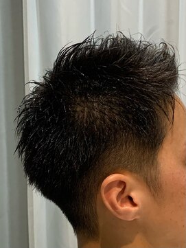 クローバー(CLOVER) 心斎橋　小林広明　ショート　ベリーショート