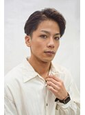 ビジカジアップバングツーブロックマッシュパーマ