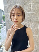 ビュートリアム 南青山(BEAUTRIUM)&nbsp;ニュアンスショートボブ　顔まわりレイヤー　20代30代40代