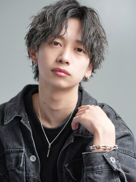 リップス 横浜(LIPPS) ツイストスパイラルパーマツイストパーマメンズマッシュパーマ