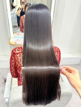 エルサザビューティー 神戸三宮(Elsa the beauty)の写真/『三宮駅3分◇』”弱”酸性縮毛矯正で自然にまとまる髪へ髪質改善☆【神戸三宮店】