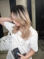 キオクエコ(KIOX eko) シャドールーツ/ケアブリーチ/リタッチ/レイヤーカット/髪質改善