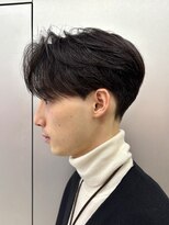 カルム(kalm) 毛流れセンターパートニュアンスパーマカルマヘアメンズパーマ