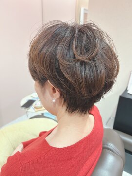 お手入れが簡単ショートスタイル