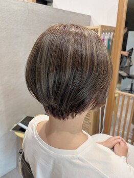 シスイ(sisui)の写真/髪が伸びても決まる、計算されたカット技術でサロン帰りのキレイが続く！スタイリングが苦手な方にも◎