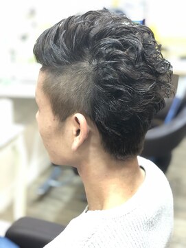 アミークスプリエ(amicus prier) 2ブロックパーマ