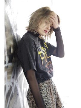 ヘアーワークス ヘルム 渋谷店(HAIR WORKS HELM) ベージュカラー