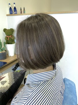 ケー(k..) ナチュラルボブ×ハイライト