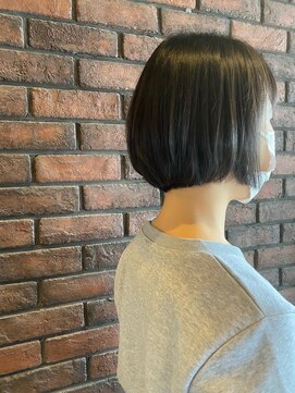 ノーブルヘアー(NOBLE HAIR) ミニボブ