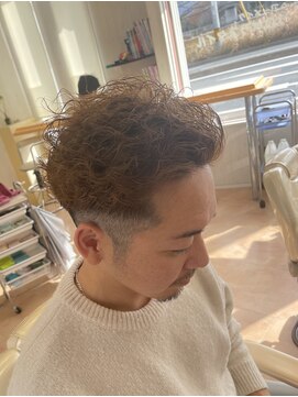 プロペラスタイル ヘアーメイク スパイラルパーマ