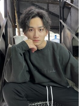 ジゼル(GiseL)の写真/きめ細やかなカットに定評◎骨格に合わせたヘアを提案[メンズ/メンズカット/メンズパーマ/韓国]