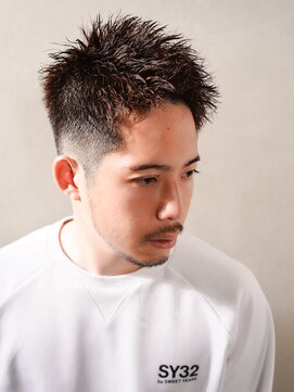 アルファ 新宿(alpha) フェザーパーマ/刈り上げセンターパート/サーフカール[新宿]