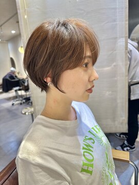 ナンバー 六本松(Number) 【number山崎友雅】ショート/ボブ/脱白髪染め/ハイライト