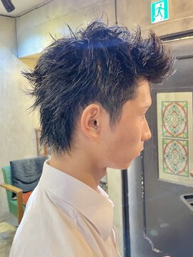 アンリ(Henri) [オカダケント]ハードなスパイキーヘア