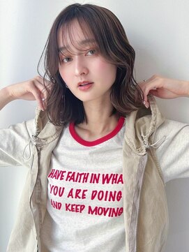 ホフ 大阪心斎橋店(F.O.F) グレージュベージュショートボブショートレイヤーブリーチ学割