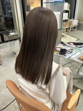 ユイマァル 岡山店(YUIMARL) オリーブベージュ