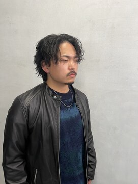 キング 高槻(K!ng) 縮毛矯正髪質改善ハイライトレイヤーカット高槻美容室エクステ