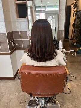 スアバイキキ(SuA by kiki.) 美髪/ワイドバング/外ハネボブ/イメチェン[千葉]