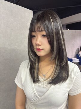 ハンナ 札幌(HANNAH) ハイライト くびれヘア 縮毛矯正 ストレート