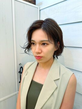 ニューラインギンザ(New-Line 銀座) 耳掛けボブパーマ(金子涼)