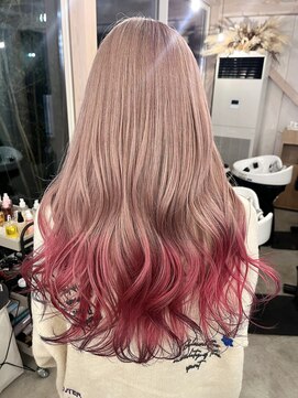 ピンクグラデーション　MIKU