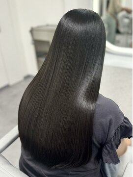 エルサ(Elsa) 【Elsa元町・三宮】圧倒的ダメージレス水素縮毛矯正